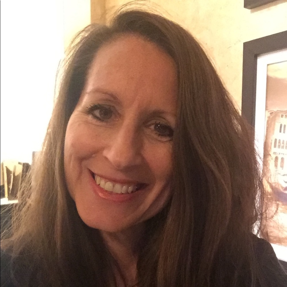 Meet your Posher, Lori